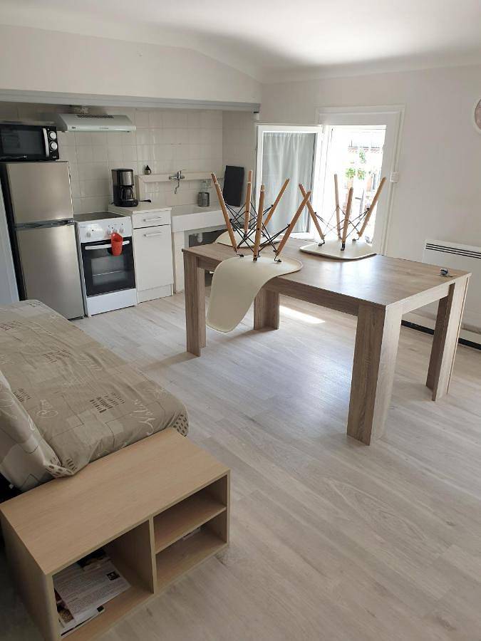 Gîte pour 4 personnes, avec vue et jardin, adapté aux familles à Saint-Génis-des-Fontaines - 4