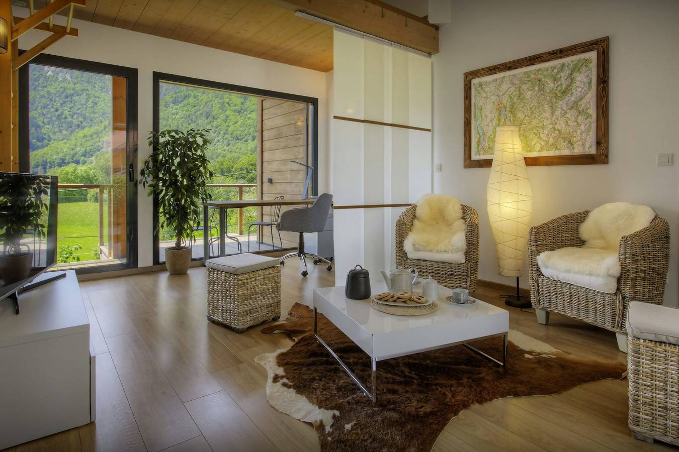 Alpine holiday home for 9 with sauna and hot tub - Ovo Network in Thônes, Annecy region