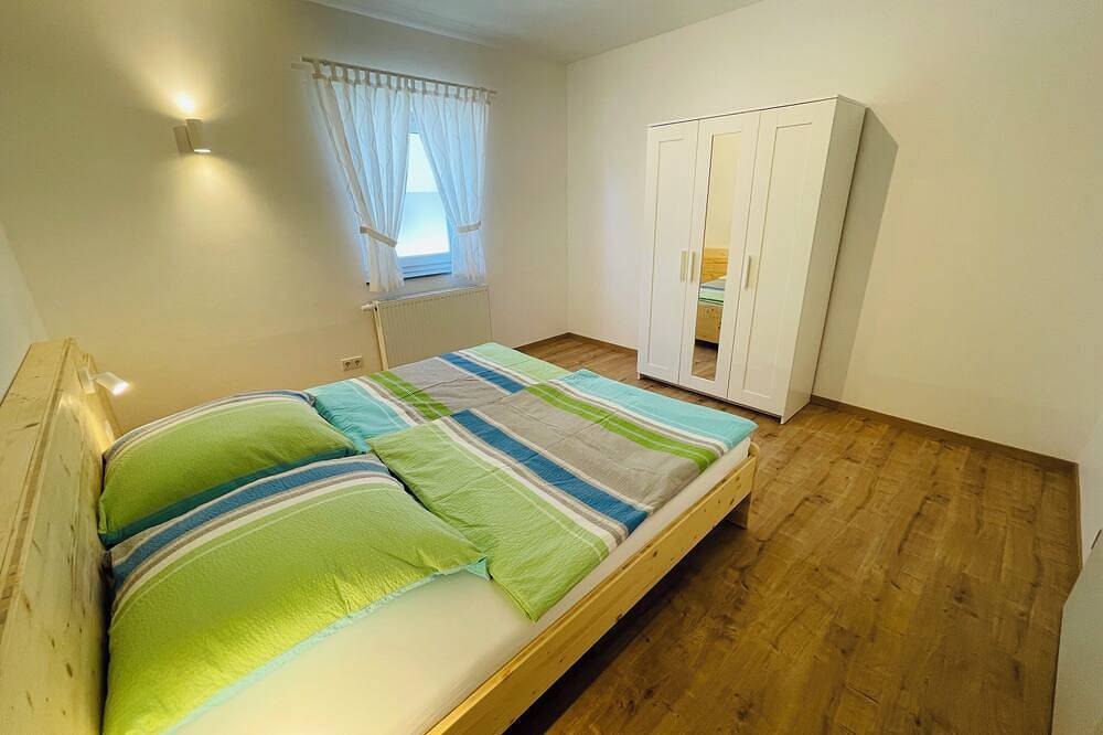 Ganze Wohnung, Ferienwohnung Bad Camberg  - Apartment - Baumwipfel in Bad Camberg, Landkreis Limburg-Weilburg