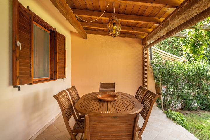 Haustierfreundliches Ferienhaus "Casa Anna" direkt am Strand mit Meerblick in Geremeas, Quartu Sant'Elena