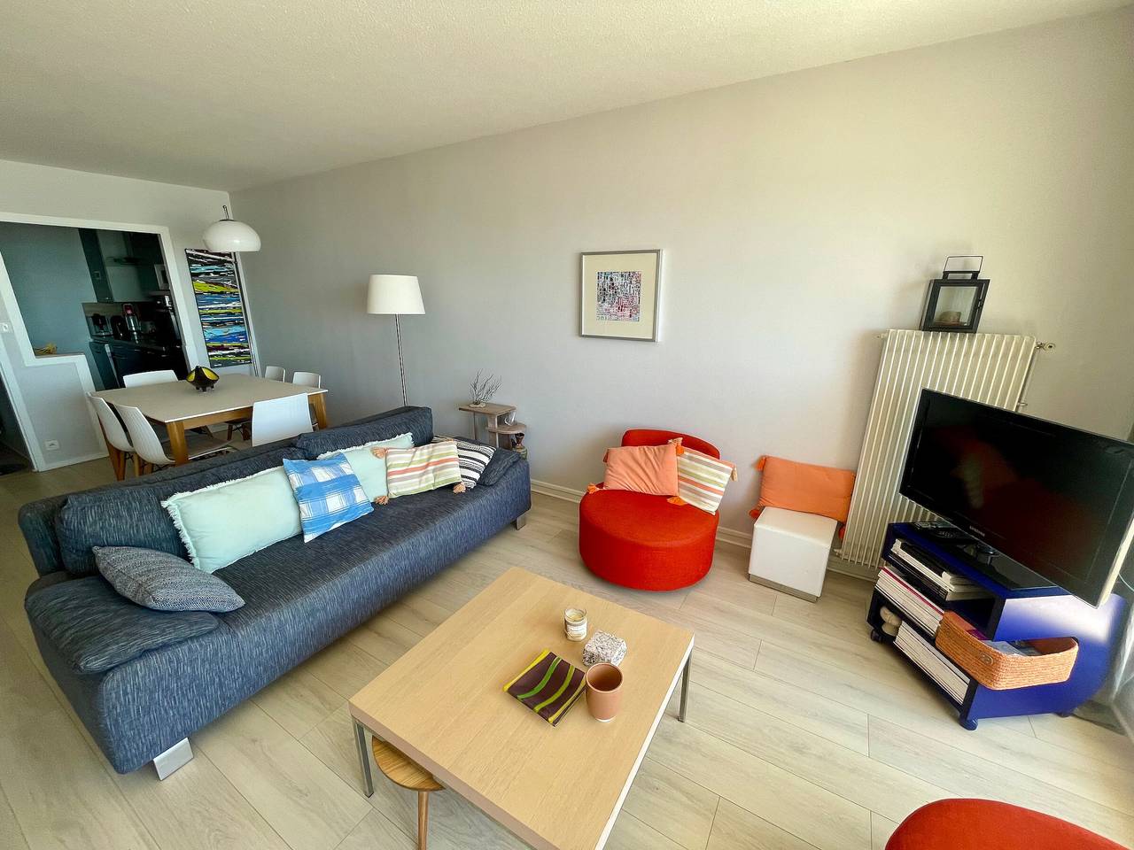 Entire apartment, Beautiful T3 apartment with balcony, parking and Wi-Fi in Les Sables-d'Olonne in Les Sables-d'Olonne, Vendée
