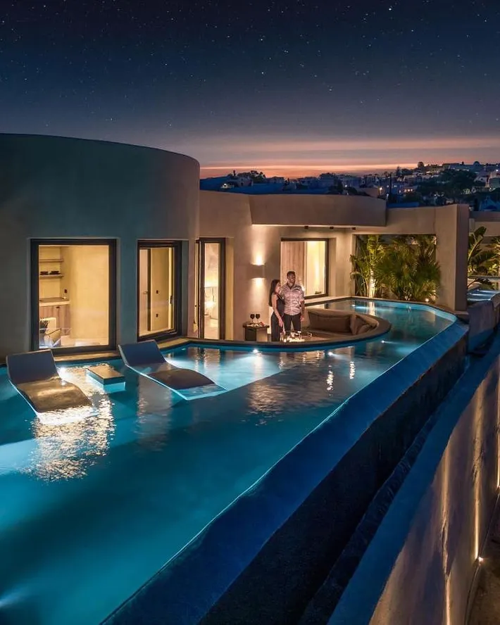 Chalet para 6 personas, con jardín además de piscina y jacuzzi - 1