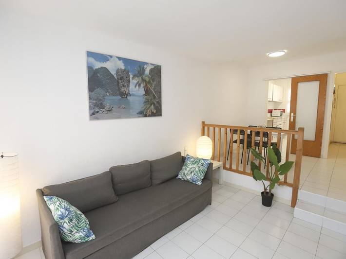 Ganze Ferienwohnung, 125-Blau Mari-Apartament de dues habitacions amb aire i pàrquing in Plaza Europa - Port Aventura, Salou