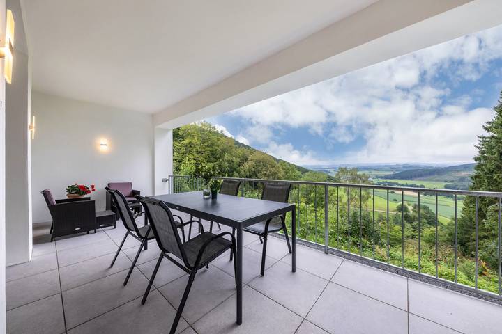Ferienwohnung für 6 Personen, mit Balkon und Garten in Eslohe - 2