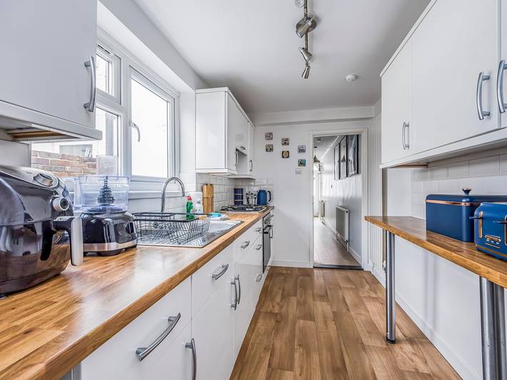 Location de vacances pour 4 personnes, avec jardin ainsi que terrasse et vue sur l’océan, animaux acceptés à Portsmouth - 3