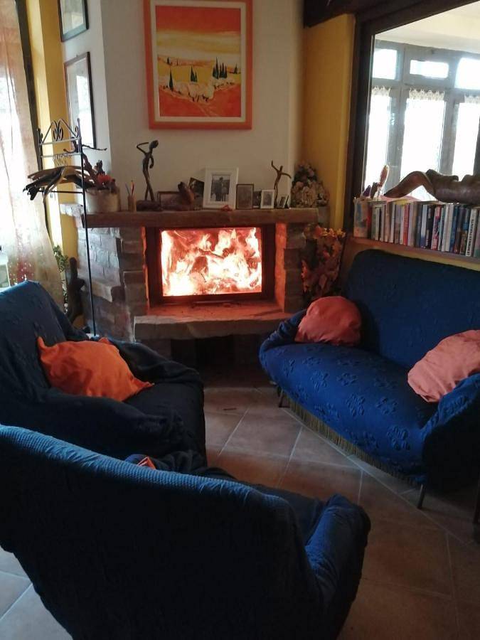 Location de vacances pour 2 personnes, avec terrasse ainsi que vue et jardin à Monastero Bormida - 3