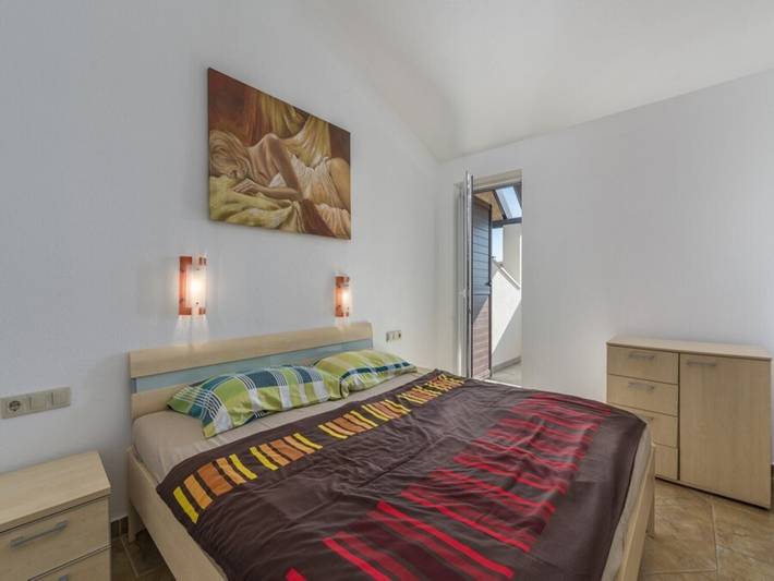 Ferienhaus für 7 Personen, mit Pool und Balkon, mit Haustier in Novigrad - 4