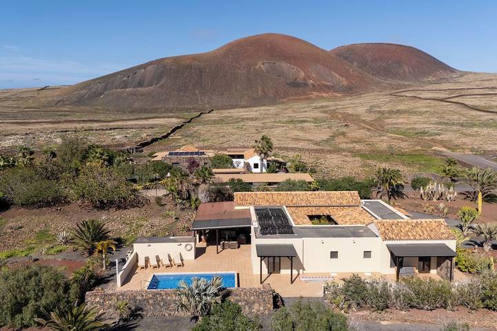 Villa für 8 Personen, mit Garten in Lajares