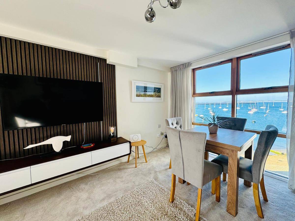 Entire apartment, One-Bedroom Apartment in Holyhead, Isle of Anglesey
