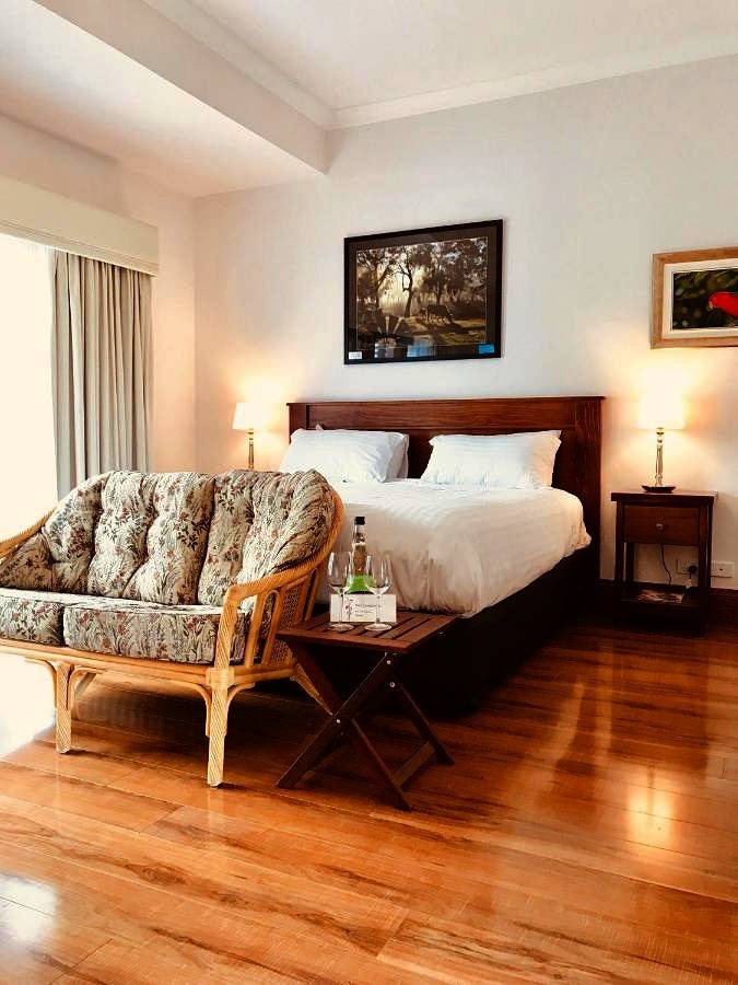 Hotel for 8 people, with hot tub and terrace - 1