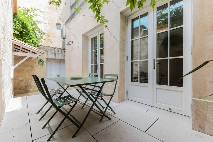 Apartamento entero, Piso con Terraza y A/C, corazón de Chartrons in Burdeos, Región de Burdeos
