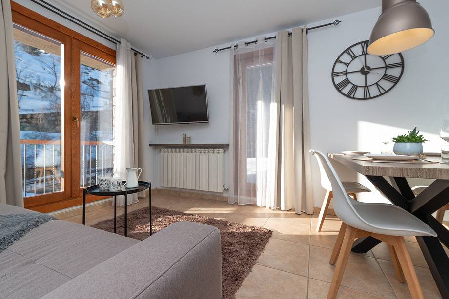 Entire apartment, Holiday apartment for 4 people in Grandvalira