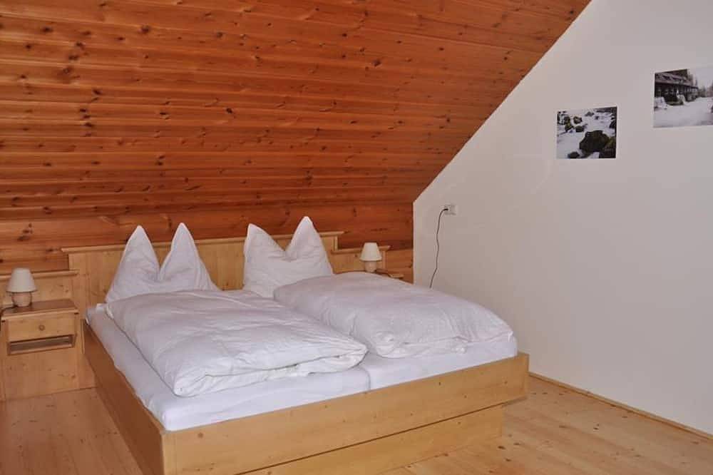 Fewo Pyhrgas, Toilette und Bad/Dusche getrennt - Ferienhof Berger in Roßleithen, Totes Gebirge