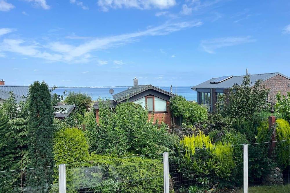 Ostsee Ferienhaus Buchtkieker (105 m2), eigener Garten und fußläufig zum Strand in Jellenbek, Schwedeneck