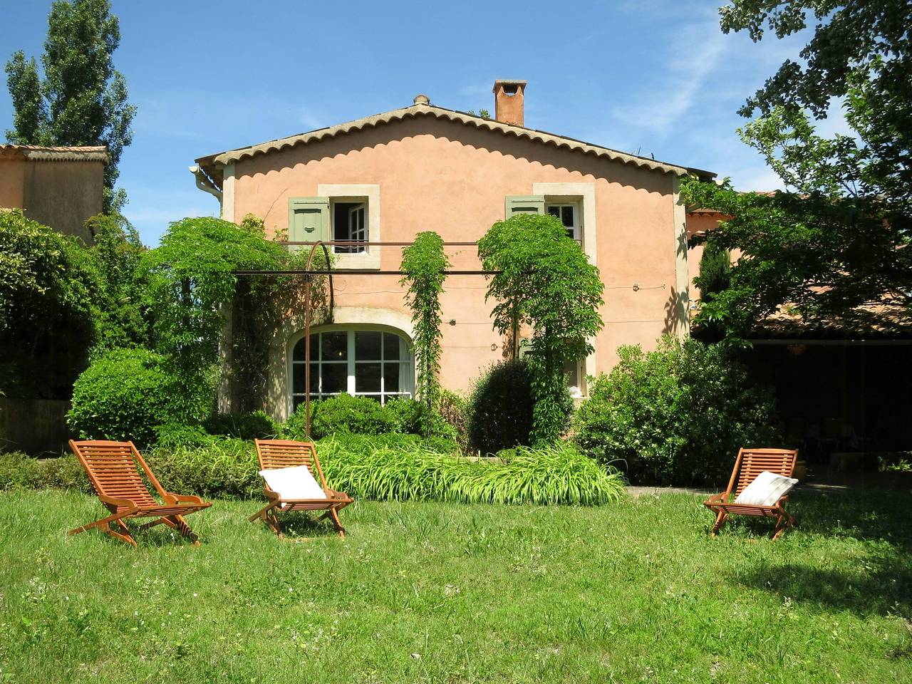 Villa provençale avec vue sur le Luberon in Céreste, Parc naturel régional du Luberon