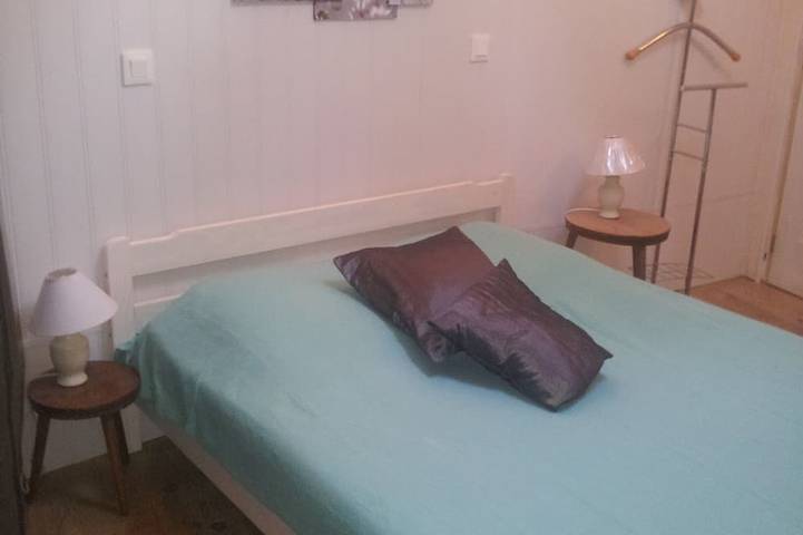 Gîte pour 7 personnes, avec terrasse à Padern - 3