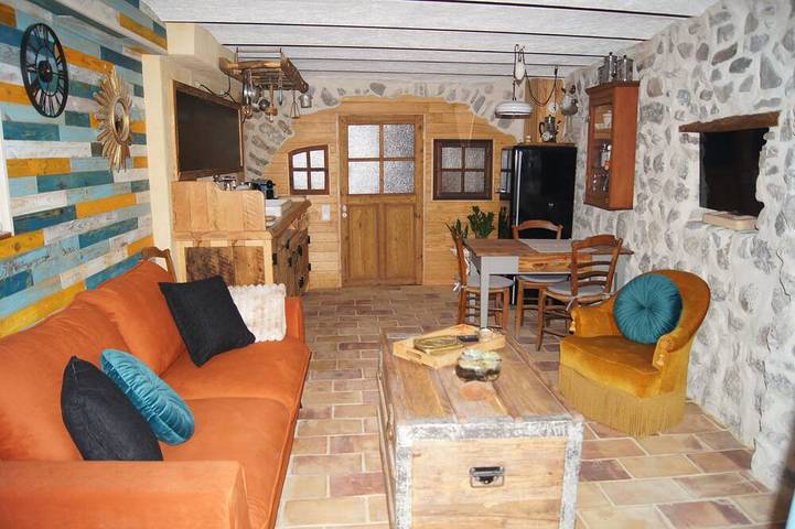 Appartement de vacances pour 4 personnes, avec sauna ainsi que jacuzzi et terrasse