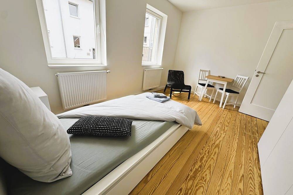 Appartamento intero, Appartamento-Standard-Bagno privato-Vista sul cortile-Zeitraum Wn – 3Sz in Waiblingen, Rems-Murr-Kreis
