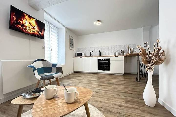 Apartamento inteiro, Le Meunier, a cozy new studio in Chouilly, 5 minutes from Epernay in Chouilly, Marne