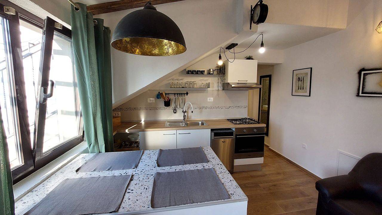 Ganze Ferienwohnung, Ferienwohnung für 6 Personen (50 m²) in Jelsa in Jelsa, Hvar