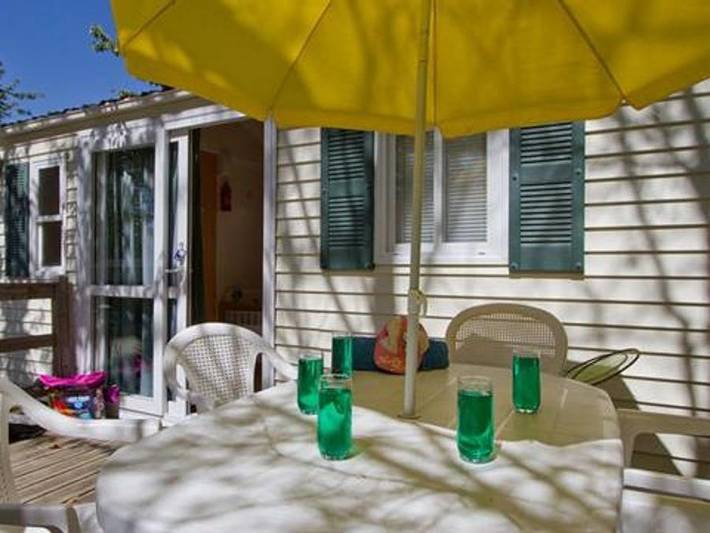 Camping pour 6 personnes, avec sauna et bassin pour enfant en Gironde - 2