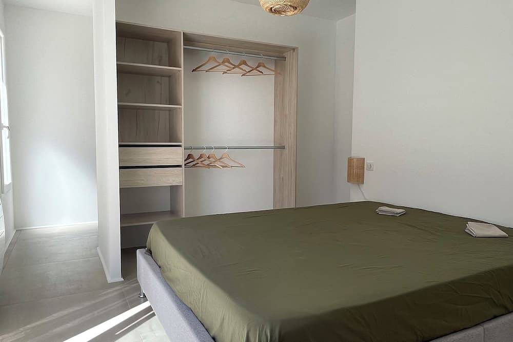 Comfortable new house in Le Cannet-des-Maures, Draguignan Region