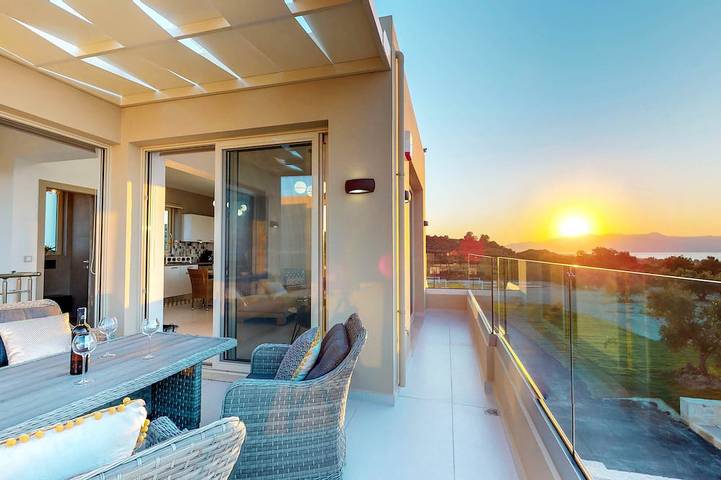 Ferienhaus für 16 Personen, mit Garten und Whirlpool