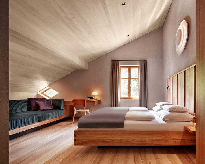 Hôtel pour 3 personnes, avec jardin ainsi que vue et sauna, animaux acceptés