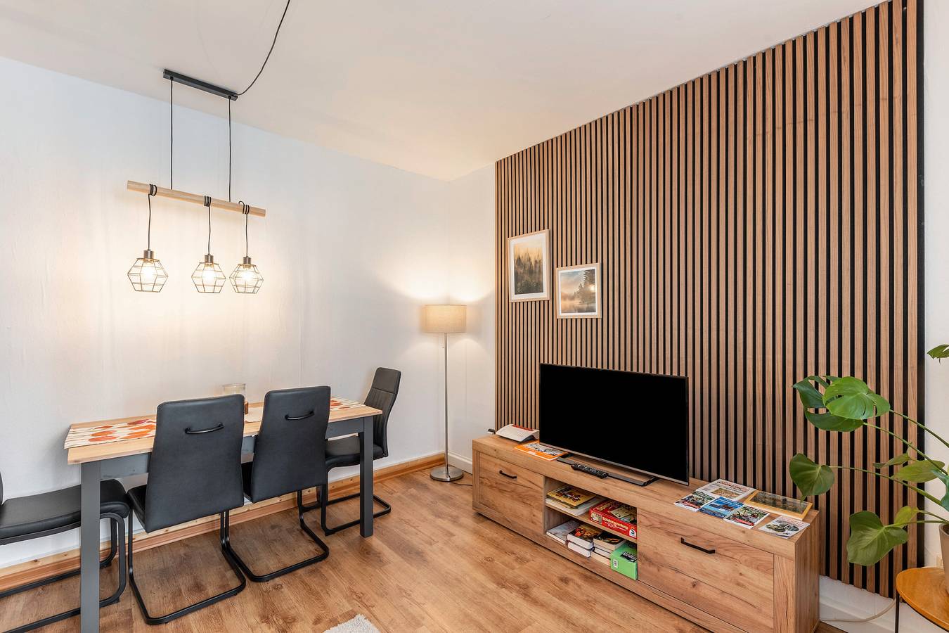 Entire apartment, Apartment 'Fewo45' with Wi-Fi in the Historic Center in Homberg, Schwalm-Eder-Kreis