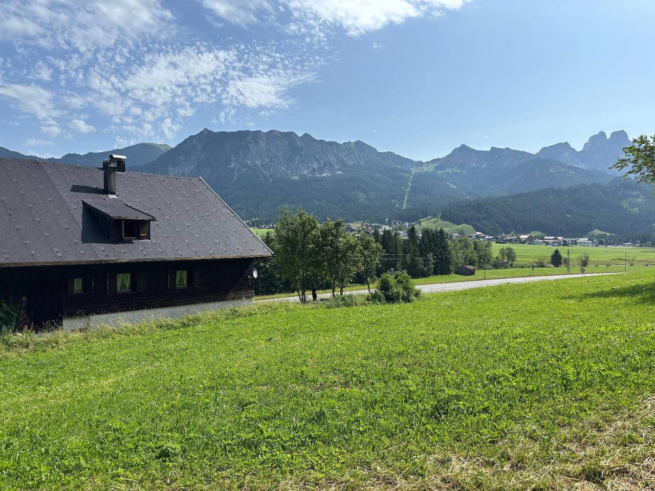 Haus Schönblick, Ferienhaus für bis zu 20 Personen in Tannheim (Tirol), Allgäuer Alpen (Österreich)