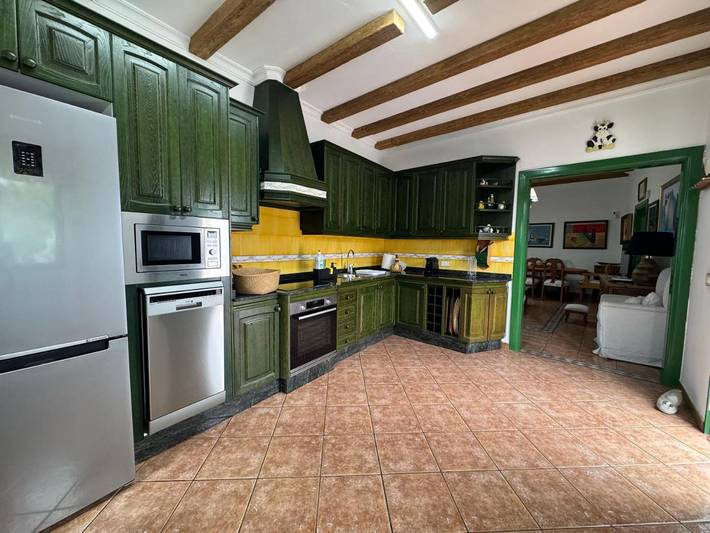 Casa rural para 6 personas, con jardín además de terraza y piscina en Telde - 4