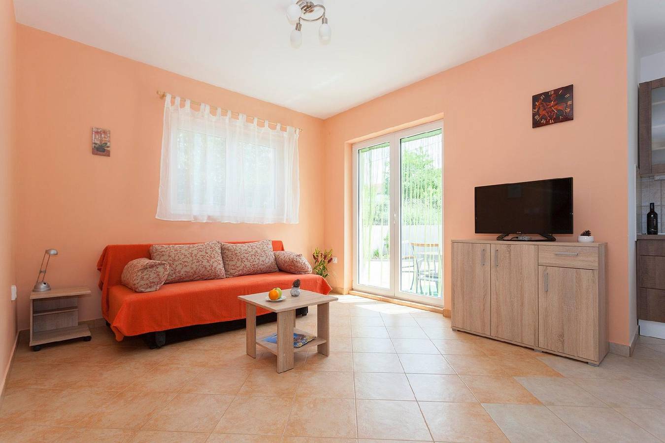 Apartamento vacacional entero, Holiday apartment "Dinka" with terrace in Biograd na Moru, Region de Zadar
