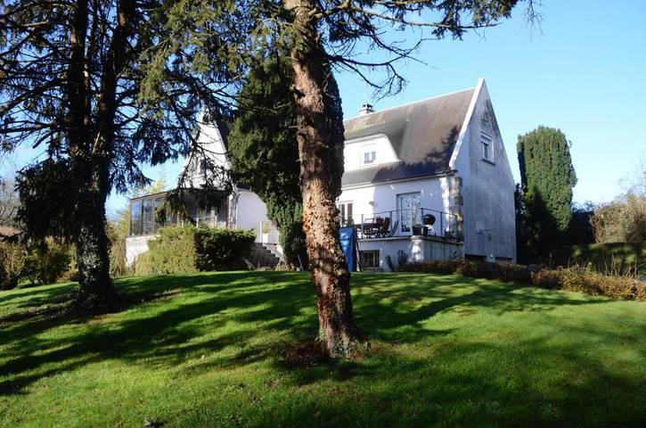 Location de vacances pour 15 personnes, avec vue ainsi que piscine et jardin à Noyal-Châtillon-sur-Seiche - 2