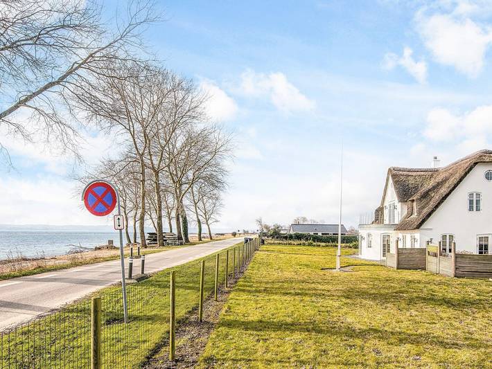 Ferienhaus für 6 Personen, mit Garten und Terrasse, kinderfreundlich in Skarrev - 2
