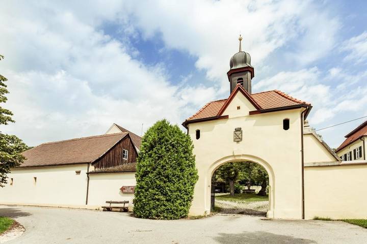 Gästehaus für 3 Personen, mit Terrasse und Garten sowie Sauna