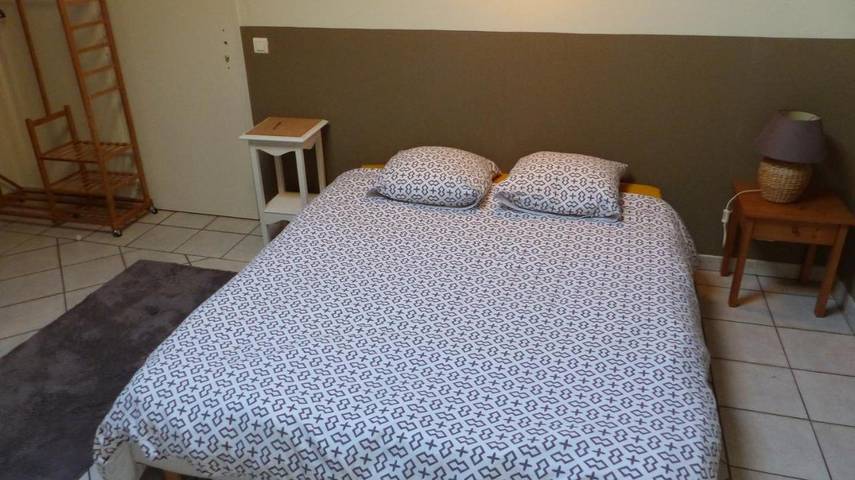 Gîte pour 4 personnes, avec piscine et jardin, animaux acceptés à Bretenoux - 3