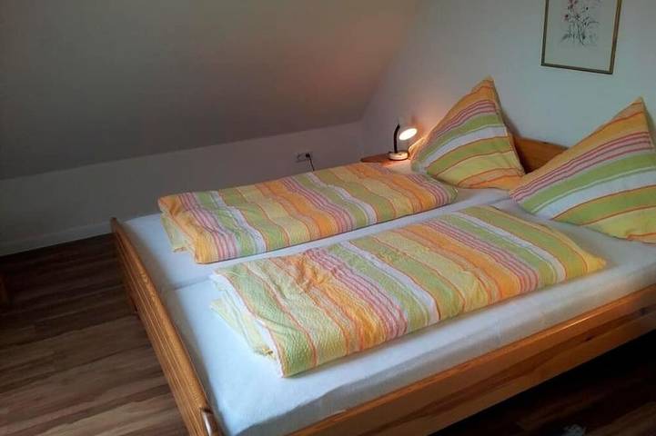 Ferienwohnung für 5 Personen, mit Balkon und Garten in Altjellingsdorf - 4