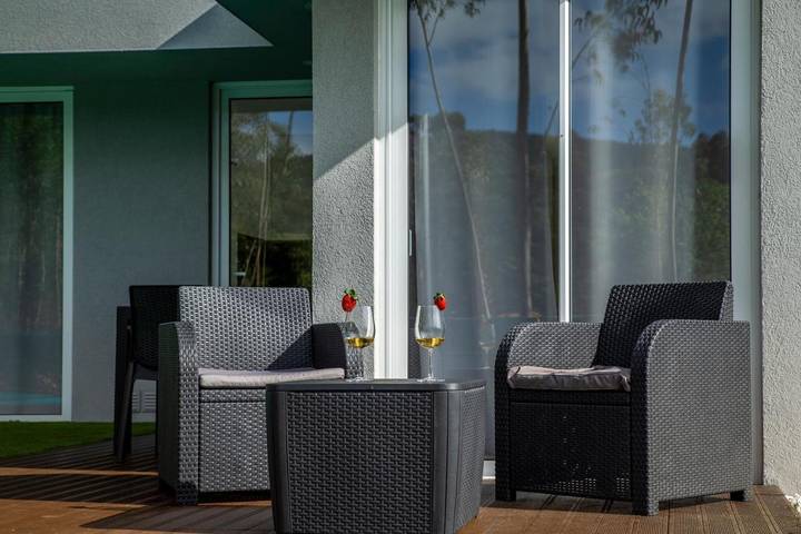 Location de vacances pour 4 personnes, avec jardin ainsi que piscine et vue dans Vilar de Mouros - 4