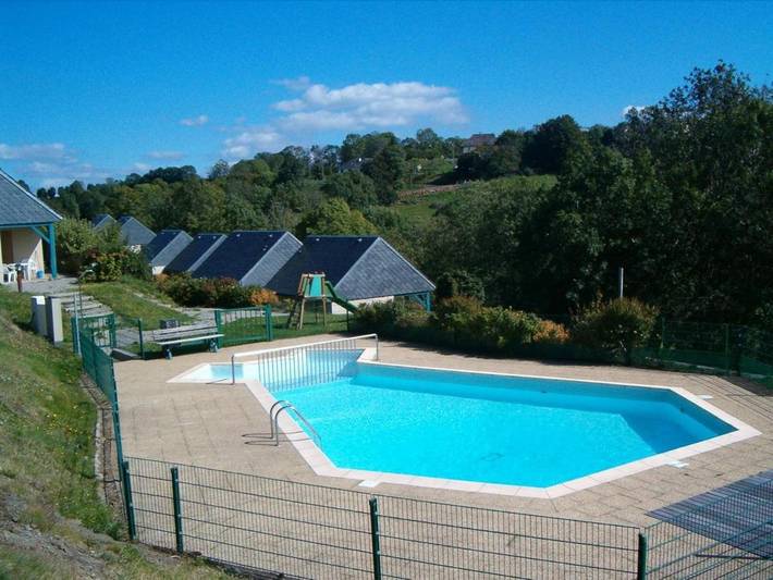 Location de vacances pour 4 personnes, avec terrasse et piscine à Paulhenc - 2