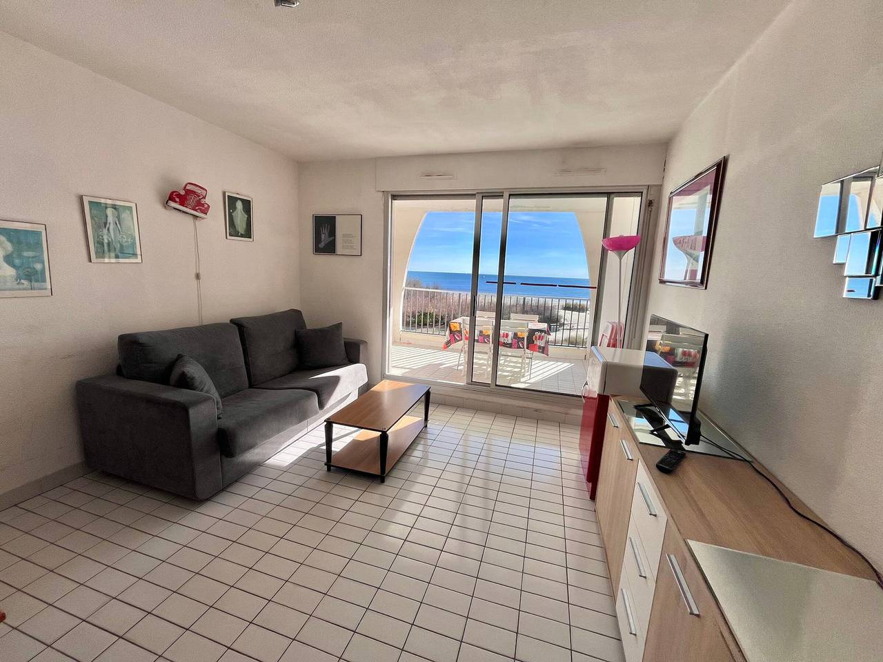 Apartamento entero, Apartamento frente a la playa con garaje in Le Couchant, La Grande-Motte