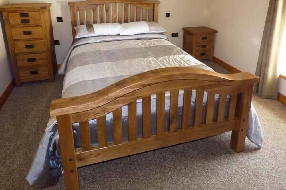 Bank Top, family friendly, with a garden in Longnor in Hartington Middle Quarter, Derbyshire