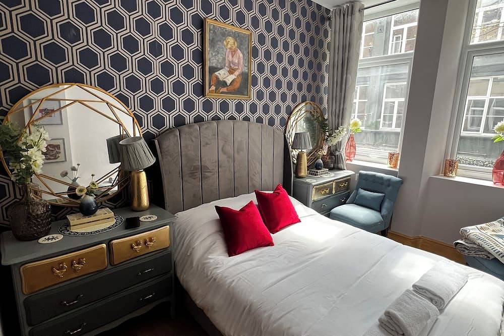 Entire apartment, Flat in London in Covent Garden, London