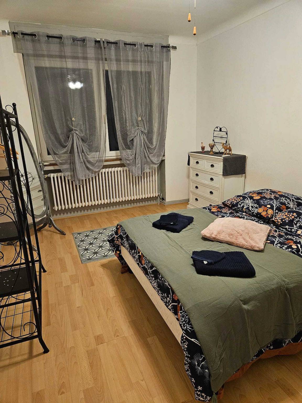 Entire apartment, Apartment with Balcony in Metz, 82 sqm, 4 Guests in Metz, Metz-Campagne