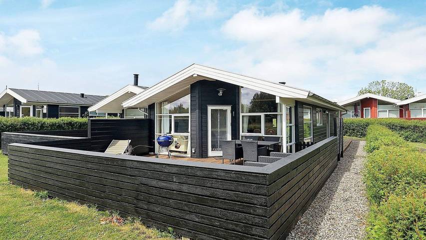 Ferienhaus für 6 Personen, mit Garten auf Langeland