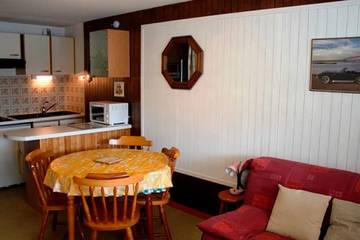 Gîte pour 4 personnes, avec balcon dans Office De Tourisme Super Besse