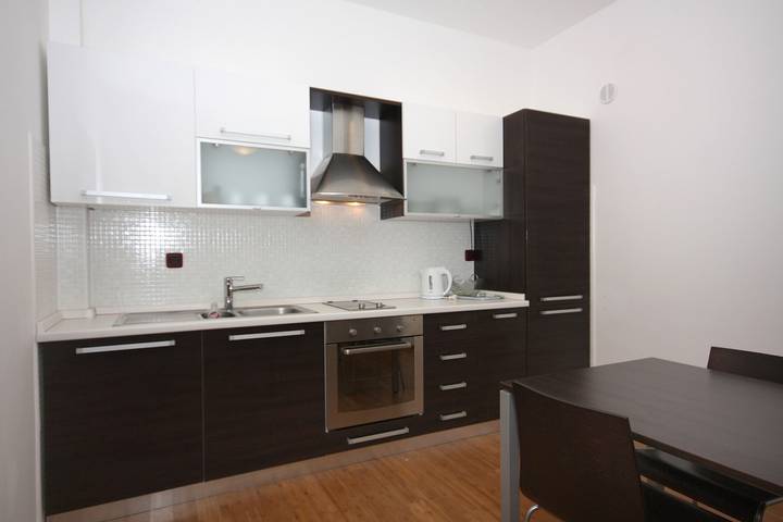 Ferienwohnung für 4 Personen, mit Balkon/Terrasse in Tucepi