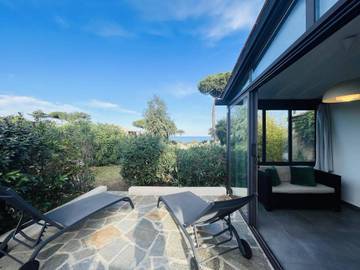 Gîte pour 4 personnes, avec terrasse à Lumio