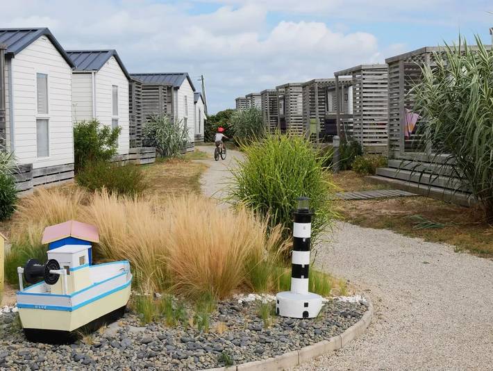 Camping pour 4 personnes, avec terrasse à Saint-Denis-d'Oléron - 3