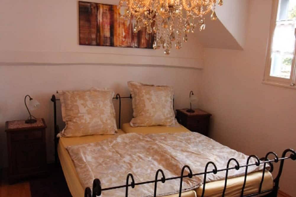 Neu.: \" Die kleine Burg\", Burgbar, Infrarotkabine, schnelles Wlan, in Hellenthal, Rureifel (Nordrhein-westfalen)