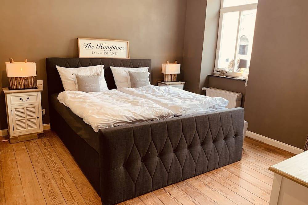 Ganze Wohnung, The Hampton Hock'S Nr.1 Apartment mit Wellnessbereich, Dachterrasse, Top Lage in Freinsheim, Pfälzer Rheinebene